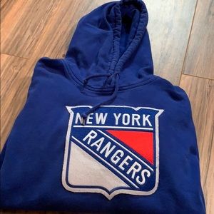 New York Rangers sweatshirt